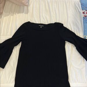 Black 3/4 Bell Sleeve Top